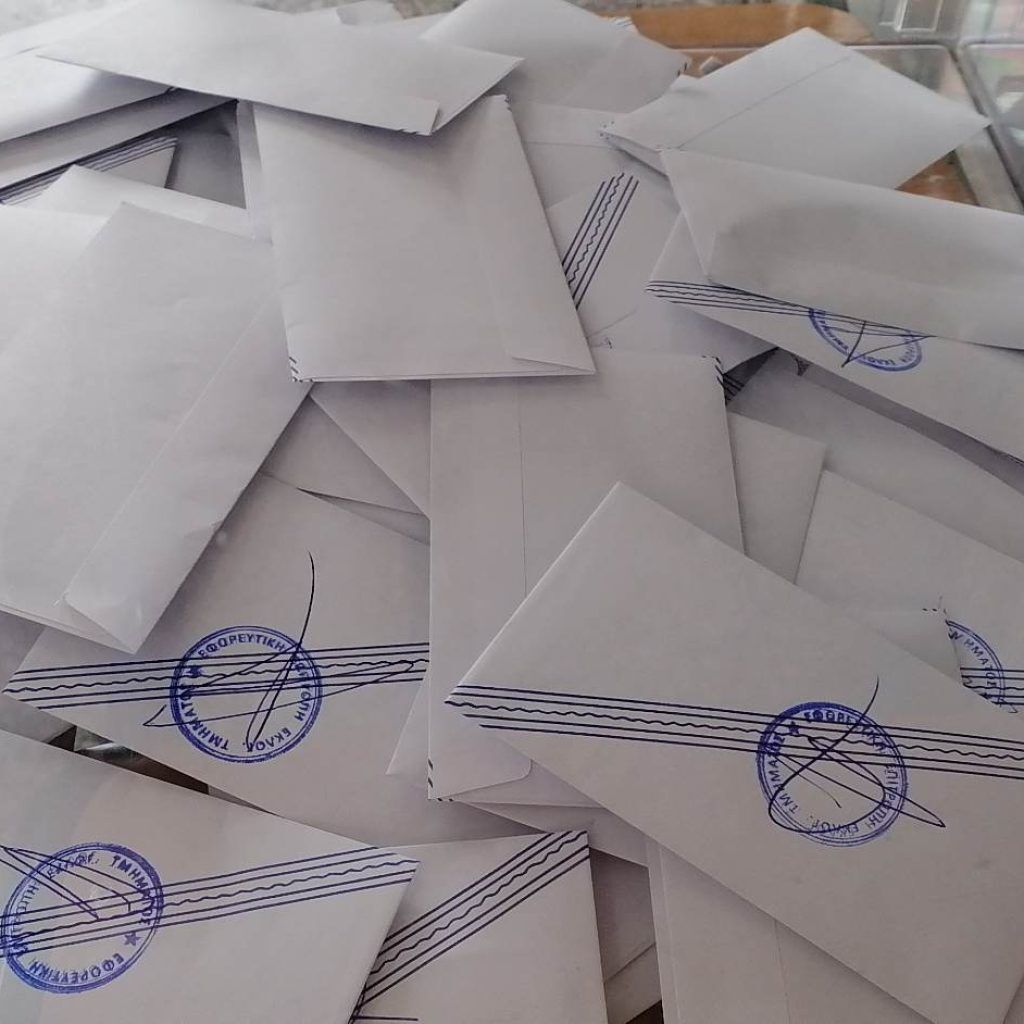 Εκλογές 2023: Από νωρίς το πρωί οι Πατρινοί στα εκλογικά τμήματα – ΔΕΙΤΕ ΦΩΤΟ 7